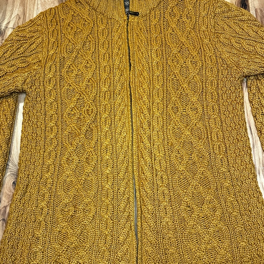 Inis Crafts Women’s 100% Merino Wool Irish Cable Knit Zip Sweater Mustard - Picture 6 of 10